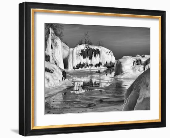 Lake Superior 18-Gordon Semmens-Framed Photographic Print