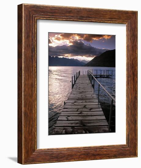 Lake Wakatipu, Queenstown, South Island, New Zealand-Doug Pearson-Framed Photographic Print