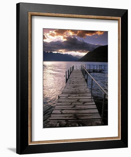 Lake Wakatipu, Queenstown, South Island, New Zealand-Doug Pearson-Framed Photographic Print