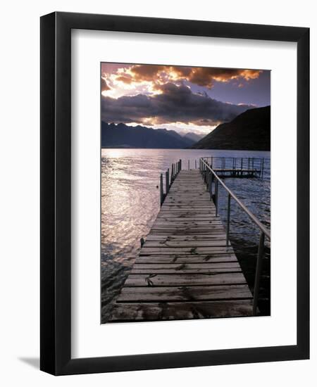 Lake Wakatipu, Queenstown, South Island, New Zealand-Doug Pearson-Framed Photographic Print