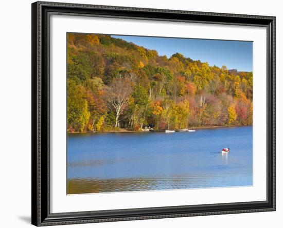 Lake Waramaug, Connecticut, New England, United States of America, North America-Alan Copson-Framed Photographic Print