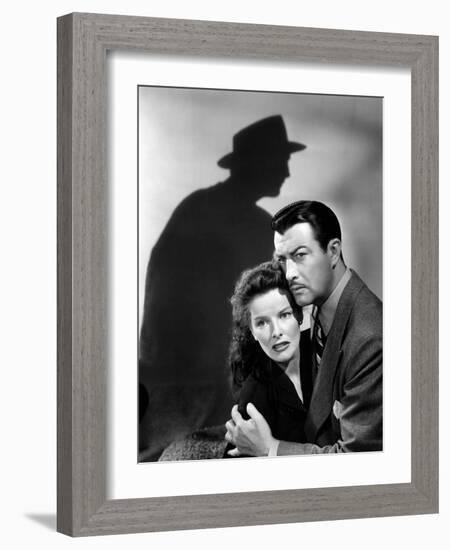 Lame by fond UNDERCURRENT by VincenteMinnelli with Katharine Hepburn and Robert Taylor, 1946 (b/w p-null-Framed Photo