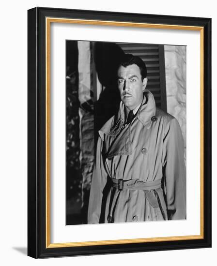 Lame by fond UNDERCURRENT by VincenteMinnelli with Robert Taylor, 1946 (b/w photo)-null-Framed Photo