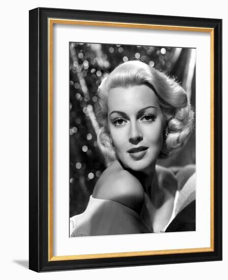 Lana Turner, 1941-null-Framed Photo