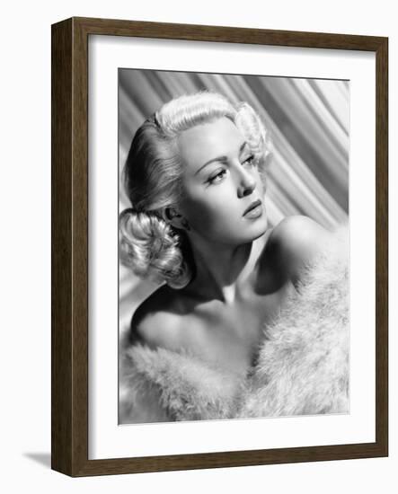 Lana Turner, 1945-null-Framed Photographic Print