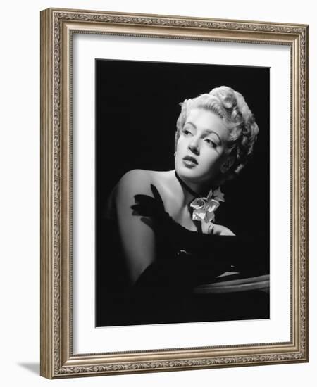 Lana Turner, 1945-null-Framed Photographic Print