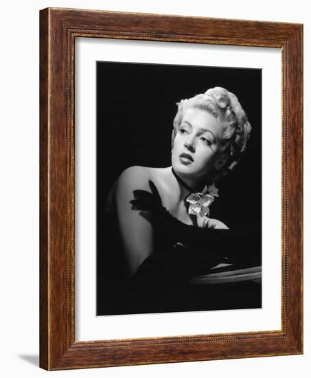 Lana Turner, 1945-null-Framed Photographic Print