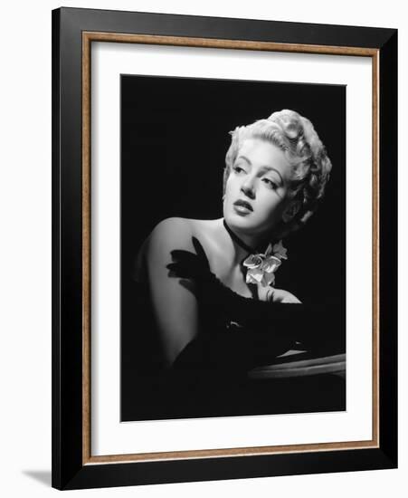 Lana Turner, 1945-null-Framed Photographic Print