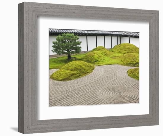 Landscape Garden, Tofukuji Temple, Kyoto, Japan-Rob Tilley-Framed Photographic Print