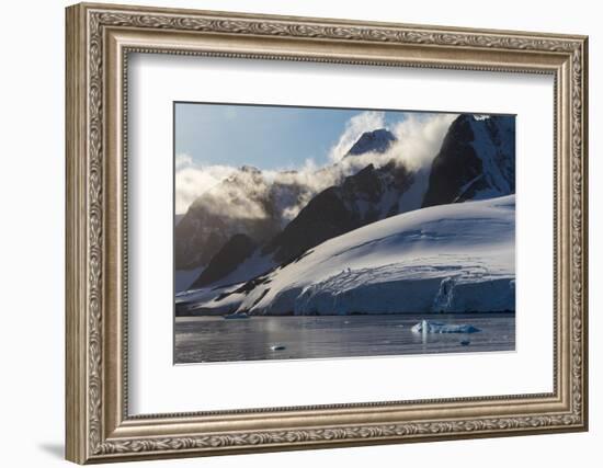 Landscape of snow covered island in South Atlantic Ocean, Antarctica-Keren Su-Framed Photographic Print