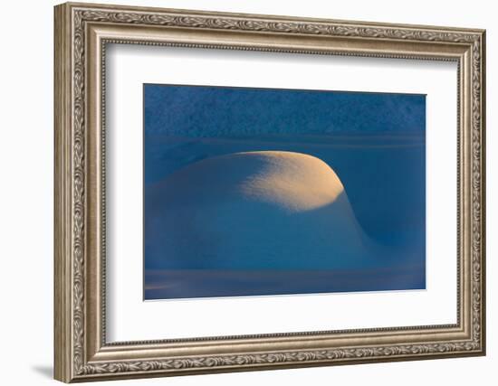 Landscape of snow mound at sunset, Haines, Alaska, USA-Keren Su-Framed Photographic Print