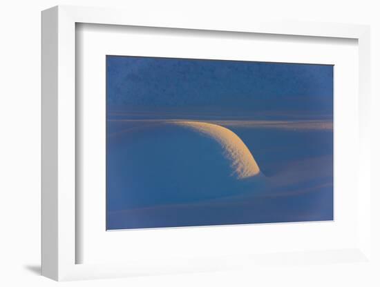 Landscape of snow mound at sunset, Haines, Alaska, USA-Keren Su-Framed Photographic Print