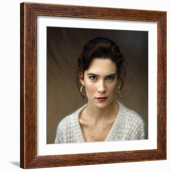 LARA FLYNN BOYLE. "Twin Peaks" [1990], directed by DAVID LYNCH.-null-Framed Premium Photographic Print