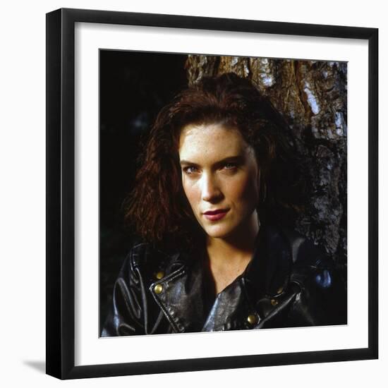 LARA FLYNN BOYLE. "Twin Peaks" [1990], directed by DAVID LYNCH.-null-Framed Photographic Print