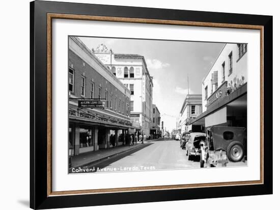 Laredo, Texas - Convent Avenue-Lantern Press-Framed Art Print