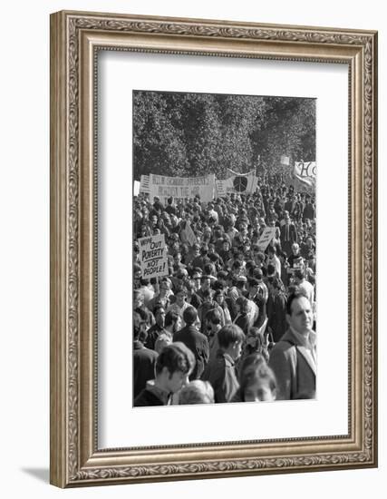 Large crowd demonstrate against the Vietnam war in Washington, D.C., 21 Oct. 1967-Warren K. Leffler-Framed Photographic Print