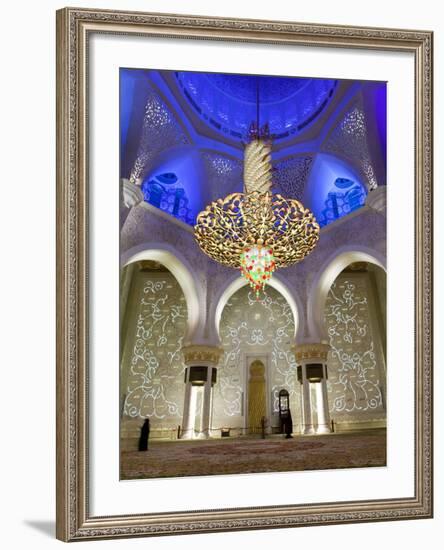 Largest Chandelier in the World Inside Sheikh Zayed Bin Sultan Al Nahyan Mosque, Abu Dhabi-null-Framed Photographic Print