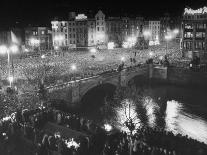 People Celebrating the Independence of Ireland on O'Connell Bridge before Midnight on Easter Sunday-Larry Burrows-Photographic Print