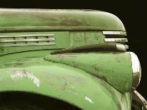 Chevy Streamline - Apple Green-Larry Hunter-Photographic Print