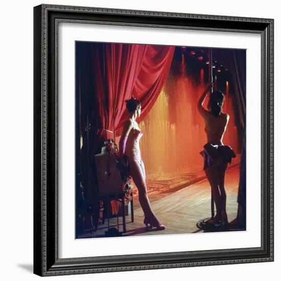 Las Vegas Chorus Showgirls Backstage During a Performance-Loomis Dean-Framed Photographic Print