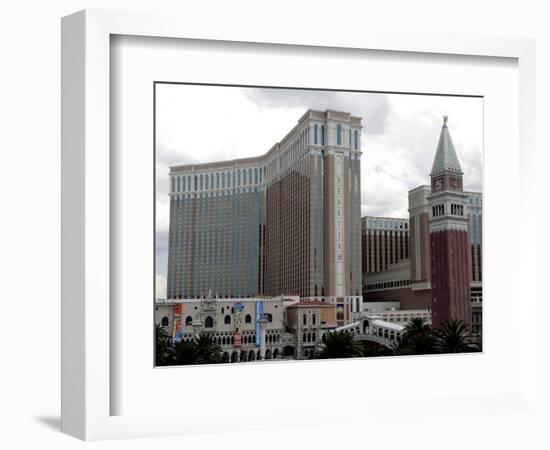 Las Vegas Sands Layoffs-Joe Cavaretta-Framed Photographic Print