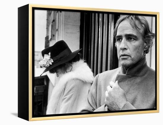 LAST TANGO IN PARIS, 1972 directed by BERNADO BERTOLUCCI Maria Schneider and Marlon Brando (b/w pho-null-Framed Stretched Canvas