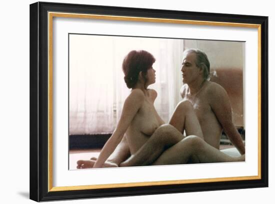 Last Tango in Paris 1972 Directed by Bernado Bertolucci Maria Schneider and Marlon Brando-null-Framed Photo