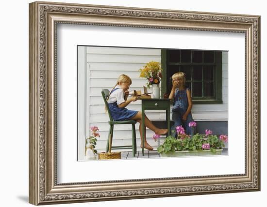 Laughing-Orah Moore-Framed Art Print