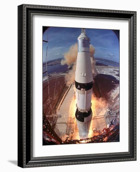 Launch of Apollo 11-Ralph Morse-Framed Photographic Print