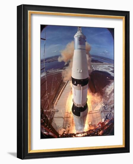 Launch of Apollo 11-Ralph Morse-Framed Photographic Print