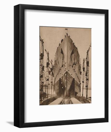 Launch of the Cunard ocean liner `Queen Mary`, 1934 (1935)-Unknown-Framed Photographic Print