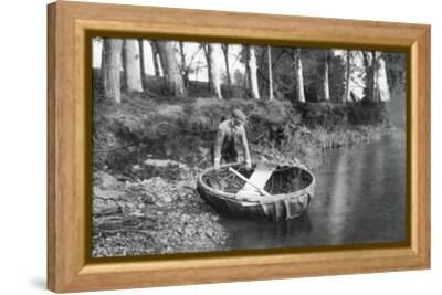 Launching A Coracle On The River Boyne County Meath Ireland 1924 1926 Giclee Print Wa Green Art Com Launching A Coracle On The River Boyne County Meath Ireland 1924 1926 Giclee Print Wa Green Art Com