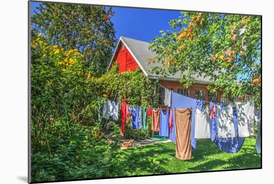 Laundry Line-Robert Goldwitz-Mounted Photographic Print