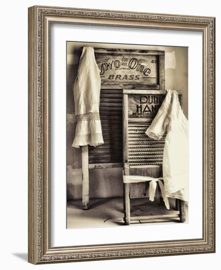 Laundry-Mindy Sommers-Framed Giclee Print