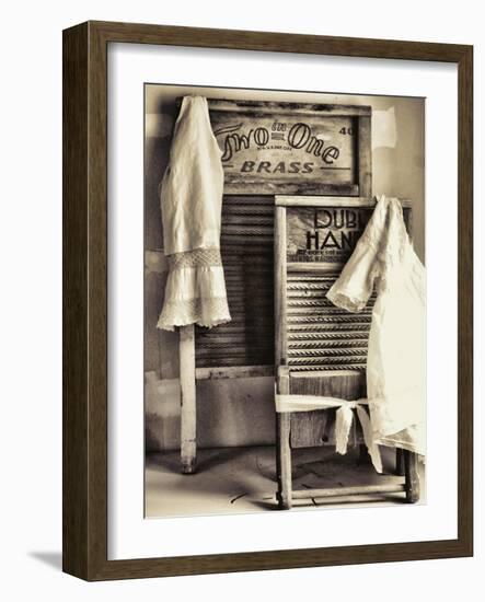 Laundry-Mindy Sommers-Framed Giclee Print