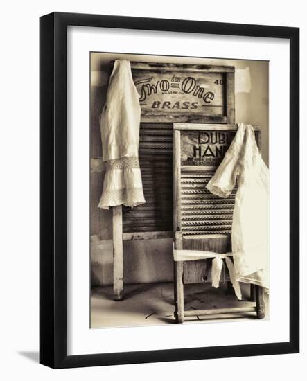 Laundry-Mindy Sommers-Framed Giclee Print