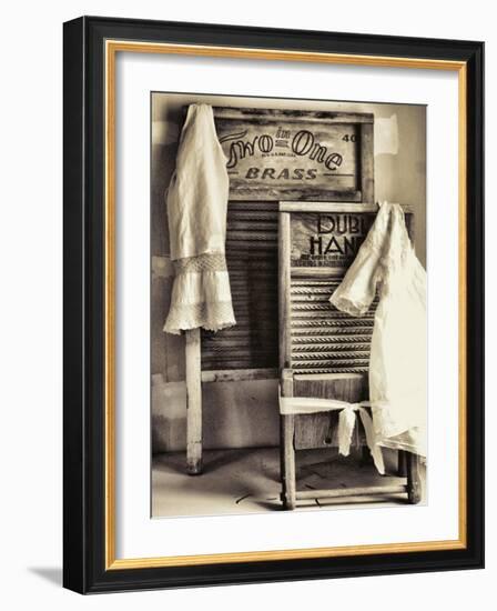 Laundry-Mindy Sommers-Framed Giclee Print