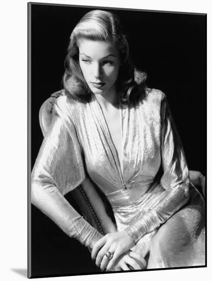 Lauren Bacall, 1945. 1945-null-Mounted Photographic Print
