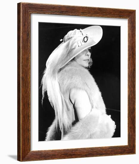 Lauren Bacall - Murder on the Orient Express-null-Framed Photo