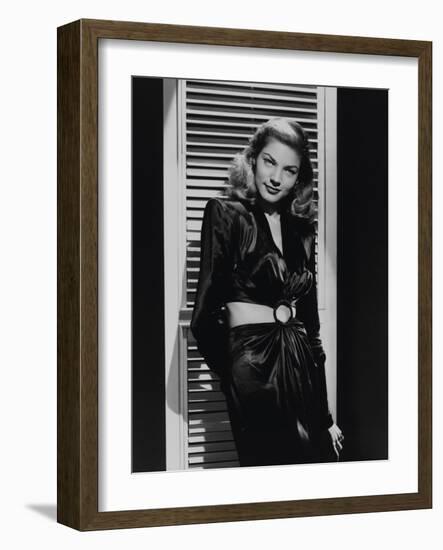 Lauren Bacall "To Have And Have Not" 1944 Directed by Howard Hawks-null-Framed Photographic Print