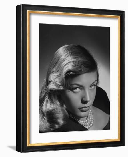 Lauren Bacall-null-Framed Photographic Print