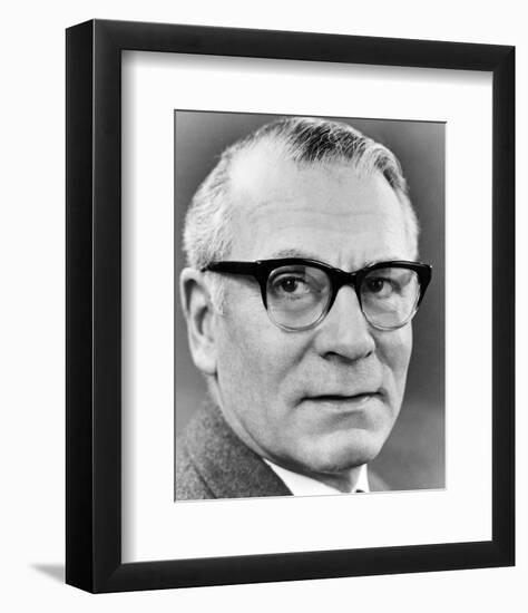 Laurence Olivier-null-Framed Photo