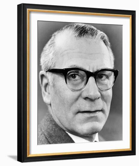 Laurence Olivier-null-Framed Photo