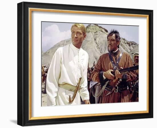 LAWRENCE OF ARABIA, 1962 directed by DAVID LEAN Peter O'Toole / Anthony Quinn (photo)-null-Framed Photo