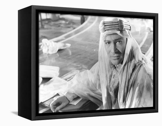 LAWRENCE OF ARABIA, 1962 directed by DAVID LEAN Peter O'Toole (b/w photo)-null-Framed Stretched Canvas