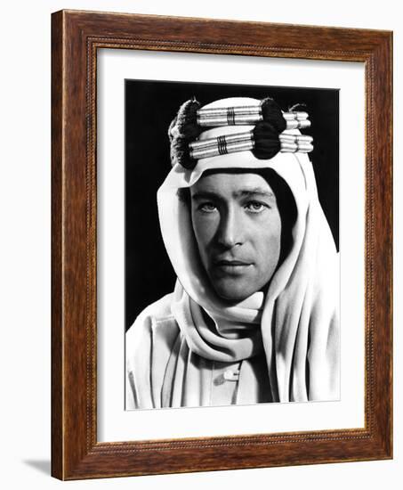 Lawrence of Arabia, Directed by David Lean, Peter O'Toole, 1962-null-Framed Photo