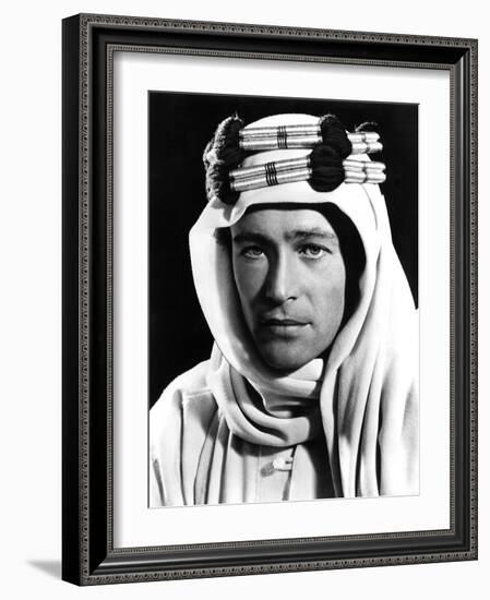 Lawrence of Arabia, Directed by David Lean, Peter O'Toole, 1962-null-Framed Photo