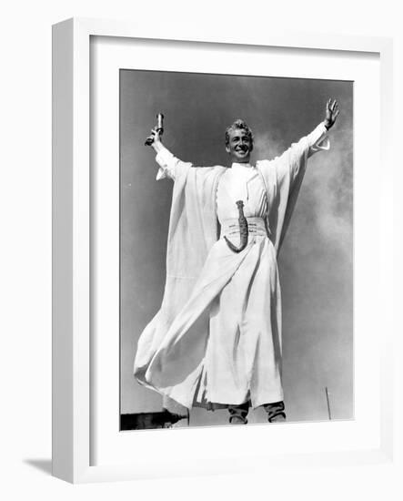 Lawrence of Arabia, Peter O'Toole, 1962, Victory Stance-null-Framed Premium Photographic Print