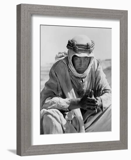 Lawrence of Arabia, Peter O'Toole, 1962-null-Framed Premium Photographic Print