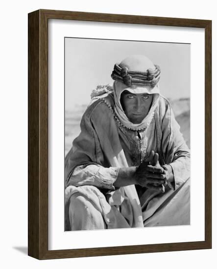 Lawrence of Arabia, Peter O'Toole, 1962-null-Framed Premium Photographic Print